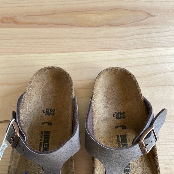 Kids Birkenstock Gizeh Mocha Size 1 or 32 ✨ NWT - Picture 3 of 7